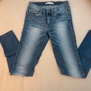 KanCan Distressed Blue Skinny Jeans